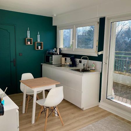 Appartement Avec Terrasse Et Parking Gratuit Accole Montbeliard Ngoại thất bức ảnh