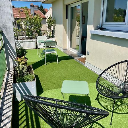Appartement Avec Terrasse Et Parking Gratuit Accole Montbeliard Ngoại thất bức ảnh