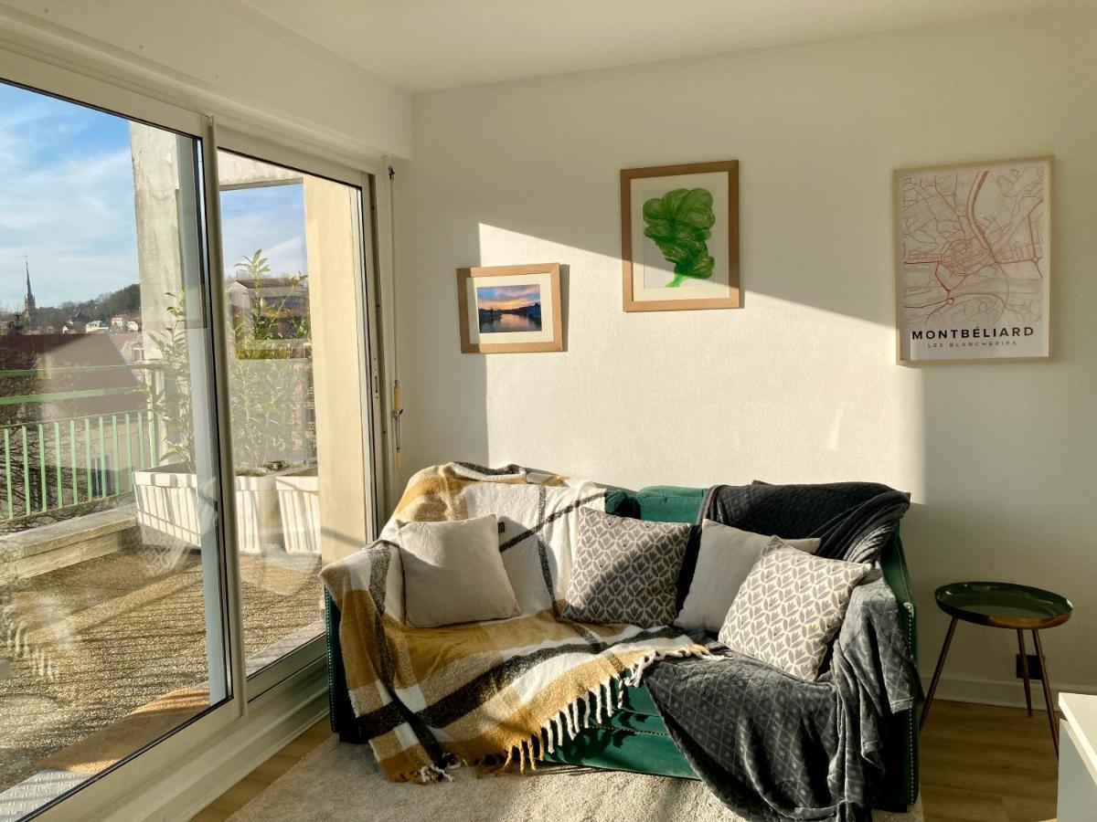 Appartement Avec Terrasse Et Parking Gratuit Accole Montbeliard Ngoại thất bức ảnh